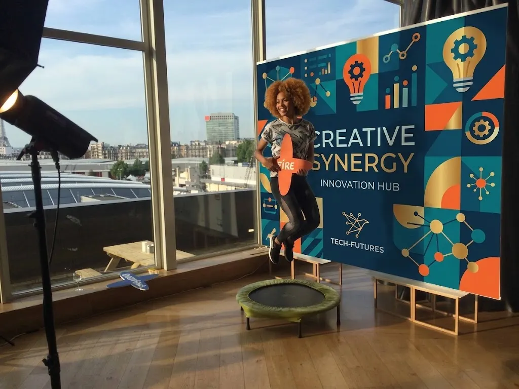 animation photobooth trampoline
